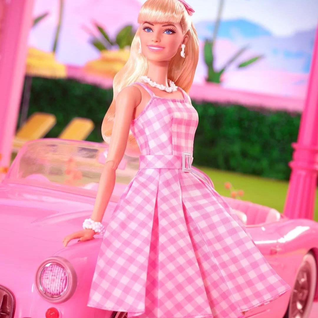 Vestido Barbie Azul Filme 2023 c/ Brinco e Faixa Adulto